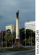 Стела архангелу Михаилу. Сочи, Россия. (2007 год). Редакционное фото, фотограф Алексей Зарубин / Фотобанк Лори