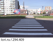 Пешеходный переход. Ул. Голосова, г. Тольятти. Стоковое фото, фотограф Дудакова / Фотобанк Лори