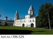 Воротная башня. Ярославо Дворище. Великий Новгород (2008 год). Стоковое фото, фотограф Андрей Некрасов / Фотобанк Лори