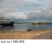 Три плавсредства. Стоковое фото, фотограф Заноза-Ру / Фотобанк Лори