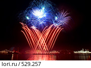 Фейерверк. Стоковое фото, фотограф Павел Вахрушев / Фотобанк Лори