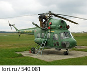 Обслуживание вертолета Ми-2. Редакционное фото, фотограф Вадим Кондратенков / Фотобанк Лори