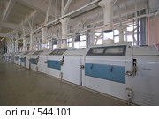 Мукомольный комбинат. Мельницы. (2005 год). Редакционное фото, фотограф Иван Сазыкин / Фотобанк Лори