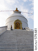 Лестница к Ступе Мира, Непал (2007 год). Редакционное фото, фотограф Елисеева Екатерина / Фотобанк Лори
