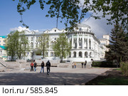 Город Екатеринбург, вид на старинное здание (2008 год). Редакционное фото, фотограф Солодовникова Елена / Фотобанк Лори