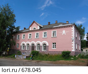 Старинный дом в городе Мышкин. Золотое кольцо России (2008 год). Стоковое фото, фотограф Т. З. / Фотобанк Лори