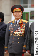 9 мая , чествование ветеранов ВОВ,  Площадь Советов, Улан-Удэ (2008 год). Редакционное фото, фотограф Александр Подшивалов / Фотобанк Лори