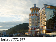 Гостиница на берегу Байкала в поселке Листвянка (2006 год). Стоковое фото, фотограф Владимир Горощенко / Фотобанк Лори