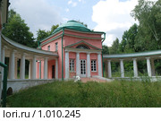 Птичник-Кузница. Усадьба Кузьминки. Москва (2009 год). Редакционное фото, фотограф E. O. / Фотобанк Лори