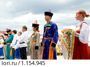 Встреча по-бурятски и по-русски. Улан - Удэ. Бурятия (2009 год). Редакционное фото, фотограф Александр Подшивалов / Фотобанк Лори