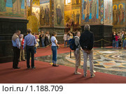 В храме воскресения христова (Спас на крови) (2009 год). Редакционное фото, фотограф Александр Лядов / Фотобанк Лори