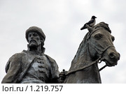 Ульяновск. Памятник основателю Симбирска Богдану Хитрово. (2009 год). Редакционное фото, фотограф Александр Легкий / Фотобанк Лори