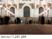 Храм христа спасителя. Создание фотографии. Фотограф за работой. (2008 год). Стоковое фото, фотограф Антон Перегрузкин / Фотобанк Лори