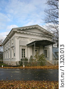 Здание Оранжереи Елагина дворца (2009 год). Редакционное фото, фотограф Александр Секретарев / Фотобанк Лори