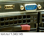 Суперкомпьютер, USB и Com  порты крупно. Стоковое фото, фотограф SevenOne / Фотобанк Лори