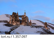 Пещерный Спасский храм Спасского женского епархиального монастыря зимой. Стоковое фото, фотограф Евгения Самбурцева / Фотобанк Лори