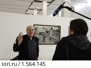 Москва, ЦВЗ "Манеж", открытие Фотобиеннале 2010. Питер Линдберг / Peter Lindbergh. Редакционное фото, фотограф Дмитрий Неумоин / Фотобанк Лори