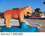 Скульптура тигра в Иволгинском дацане, Бурятия (2010 год). Стоковое фото, фотограф Михаил Марковский / Фотобанк Лори