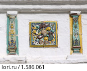 Иосифо-Волоцкий монастырь. Старинные изразцы Успенского собора. Стоковое фото, фотограф Т. З. / Фотобанк Лори