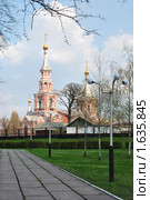 Православная Никольская церковь в центре Днепродзержинска. Стоковое фото, фотограф Юлия Желтенко / Фотобанк Лори