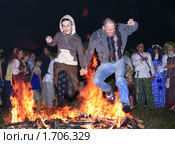 Ночь на Ивана Купалу (2009 год). Редакционное фото, фотограф BoLinar / Фотобанк Лори