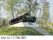 Танк ИС-3 в городе Приозерске (2010 год). Редакционное фото, фотограф Виктор Карасев / Фотобанк Лори