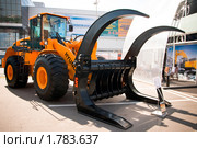Фронтальный погрузчик Hyundai HL770 (2010 год). Редакционное фото, фотограф Журавлев Андрей / Фотобанк Лори