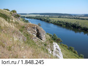 Скалистые берега р.Сылвы. Стоковое фото, фотограф Павел Спирин / Фотобанк Лори