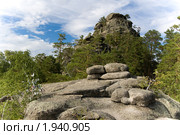 Скала "Туфелька". Курорт Боровое в Казахстане. (2010 год). Стоковое фото, фотограф Olga Far / Фотобанк Лори