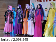 Международный конкурс мусульманской моды “Islamic Clothes”. Казань 2010. Редакционное фото, фотограф Татьяна Ильина / Фотобанк Лори