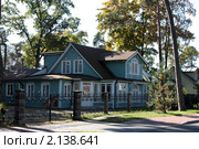 Юрмала. Типичный жилой дом (2010 год). Стоковое фото, фотограф Наталья Белотелова / Фотобанк Лори