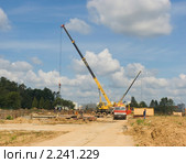 Бетонирование стен фундамента здания (2008 год). Редакционное фото, фотограф Владимир Чинин / Фотобанк Лори