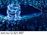 Всплеск воды. Стоковое фото, фотограф Руслан Керимов / Фотобанк Лори
