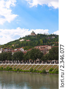 Вид исторического центра Вероны, Италия (2010 год). Стоковое фото, фотограф Анастасия Золотницкая / Фотобанк Лори