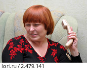 Женщине звонит надоедливая подруга. Стоковое фото, фотограф Анна Мартынова / Фотобанк Лори