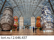 Большие матрешки в Афимолл Сити (2010 год). Редакционное фото, фотограф Райгородская Анастасия / Фотобанк Лори