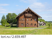 Остров Кижи. Деревенский жилой дом. Редакционное фото, фотограф Ольга Липунова / Фотобанк Лори