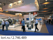 Международный авиационно-космический салон МАКС-2011. Стенд компании Safran. Редакционное фото, фотограф Игорь Долгов / Фотобанк Лори