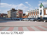 Россия. Новосибирск. Вид на здание Академии стандартизации, метрологии и сертификации на улице Ленина. (2011 год). Редакционное фото, фотограф Павел Просветов / Фотобанк Лори