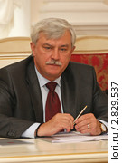 Губернатор Санкт-Петербурга Георгий Полтавченко (2011 год). Редакционное фото, фотограф Александр Тарасенков / Фотобанк Лори