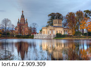 Петергоф. Ольгин пруд (2011 год). Редакционное фото, фотограф Литвяк Игорь / Фотобанк Лори