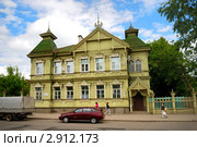 Жилое здание в неорусском стиле (Кострома) (2011 год). Редакционное фото, фотограф Дмитрий Яковлев / Фотобанк Лори