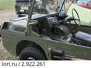 Автомобиль ЛуАЗ-967 (транспортёр переднего края, ТПК), интерьер кабины, на "Автоэкзотике-2009", Москва, Тушино. Редакционное фото, фотограф Малышев Андрей / Фотобанк Лори