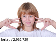 Модный молодежный жест. Стоковое фото, фотограф Алёшина Оксана / Фотобанк Лори
