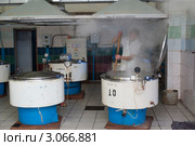Арестантские будни. Тюремная кухня (2011 год). Редакционное фото, фотограф Александр Подшивалов / Фотобанк Лори