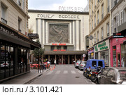 Париж. Folies Bergere (2010 год). Редакционное фото, фотограф Александр Алексеев / Фотобанк Лори
