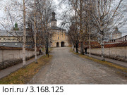 Кирилло-Белозерский монастырь в городе Кириллове, Вологодская область (2011 год). Редакционное фото, фотограф Оглоблин Андрей Николаевич / Фотобанк Лори