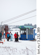 Подмосковный горнолыжный курорт «Сорочаны», Дмитровский район (2012 год). Редакционное фото, фотограф Кекяляйнен Андрей / Фотобанк Лори