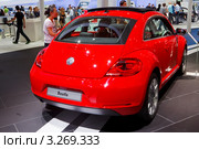 Автомобиль Фольксваген Битл на 64-м Франкфуртском автосалоне (2011 год). Редакционное фото, фотограф Sergey Borisov / Фотобанк Лори