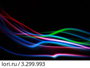 Абстрактные красочные светящиеся линии на черном фоне. Стоковая иллюстрация, иллюстратор Losevsky Pavel / Фотобанк Лори